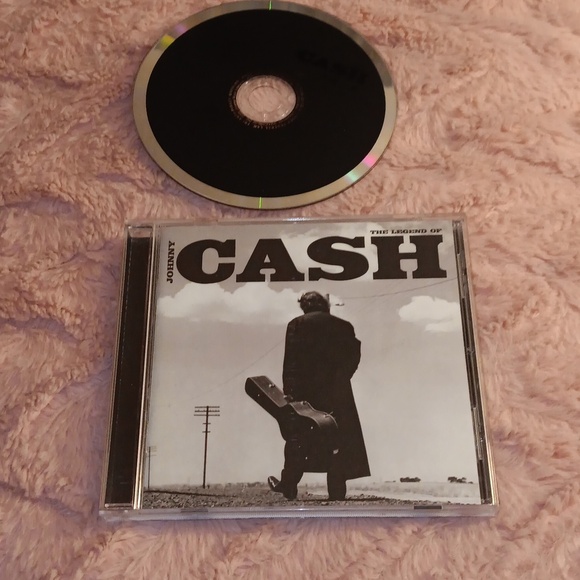 Johnny Cash CD - Picture 3 of 5